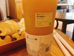 霸气燃爆橙子-奈雪的茶(领展中心城店)