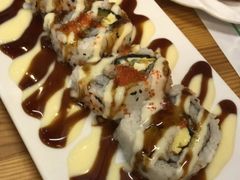 -青瓦餐厅·生鱼片·韩园烤肉(西塔店)