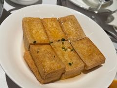 招牌炸豆腐-红雀围·海鲜火锅(陆家嘴中心店)