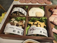 -椰子湾·海南火锅·糟粕醋·椰子鸡(正大广场店)