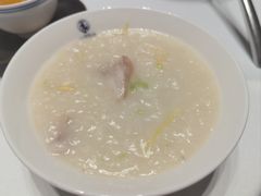 -红鼎豆捞·非遗鲍皇汤火锅(宝丰路店)