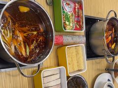 -杨老板·海鲜集市火锅·鲜切牛肉(中防万宝店)