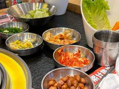 -GOGIYA·咕叽吖韩国传统烤肉店(东方新天地店)