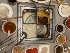 -海底捞火锅(高新万达店)