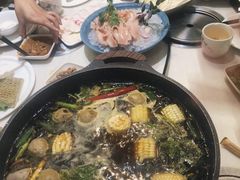 -围炉夜话·潮汕卤水火锅(榕江店)
