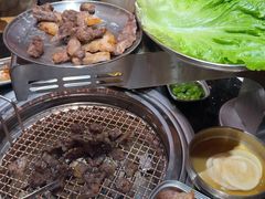 -韩烧牛中牛·甄选黑牛烤肉(黑金店)