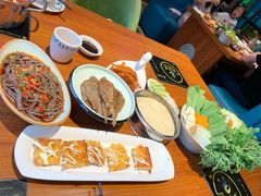 -龙聚德北京烤鸭(沙坪坝华宇A馆店)