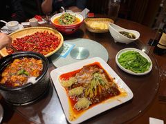 -万重锦·人文川菜馆(骡马市店)