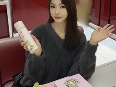 -百盛(万象城店)