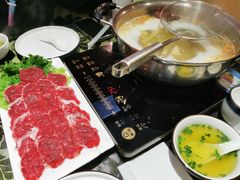 手切牛展-丫丫汤膳打边炉(宏府408坊店)