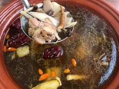 -有红鸡毛店·川菜(建设路店)