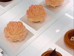 -潮一不贰·西式简餐·法式甜品(外滩店)