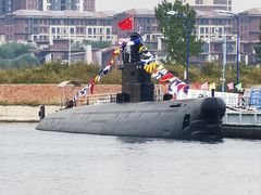 -泰达航母主题公园