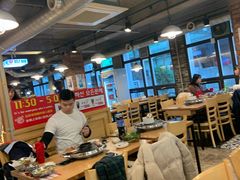-江南猪肉商会无限续吃(弘大店)