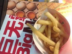 -麦当劳(轻轨曹杨路店)