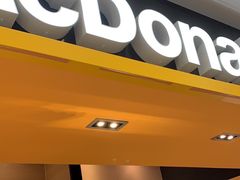 -麦当劳(新世纪环球中心店)