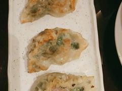 -广州中心皇冠假日酒店·百粤楼