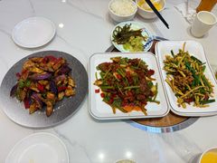 -钟记陕南菜·煎锅鱼(红专南路店)