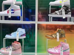 -NIKE品牌体验店(南京东路店)