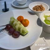 慕名而来 看着推荐说还不错的港菜 不能到处趴趴走的心
