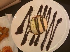 巧克力蛋糕-Efes Turkish & Mediterranean Cuisine 艾菲斯餐厅(陆家嘴店)