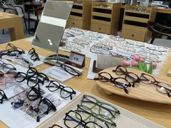 -Eziwish眼镜·蔡司授权店