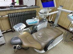 -爱牙联合口腔(门诊报销 海云庵店)