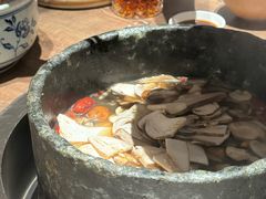 -蘑界·野生菌火锅(深业上城店)