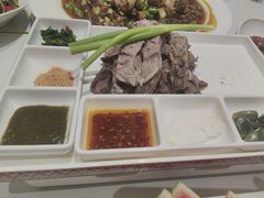 -沙枣树辣子鸡•新疆家常菜(喀什西路店)