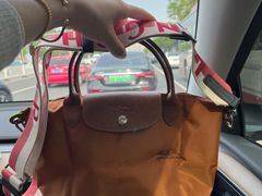 -Longchamp(佛罗伦萨小镇奥特莱斯店)