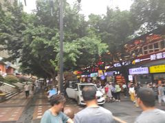 -八一好吃街·高品美食广场