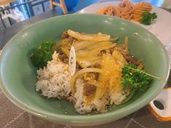 -蛋黄纪简餐厅
