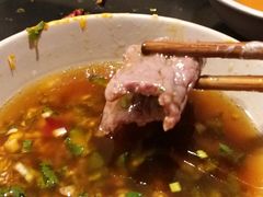 -茅草房·河畔园林火锅