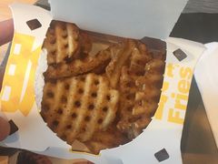 -麦当劳(华亚广场店)