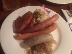 香肠拼盘-宝莱纳啤酒花园餐厅PAULANER BRAUHAUS Nanjing(广州路店)