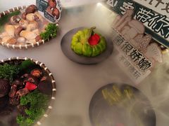 -芸山季·云南山珍菌火锅(人民广场来福士店)