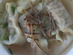 -忆秦园小笼包(惠山古镇总店)