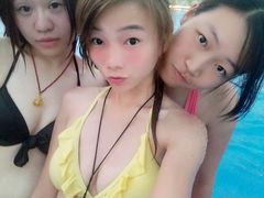 -黄河谷马拉湾海浪浴场