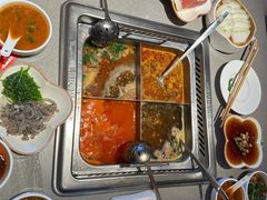 -海底捞火锅(新建中心夜宵主题店)