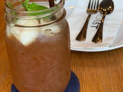 -ROAST coffee & eatery