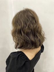 -MOVAN  HAIR莫凡匠人发型屋