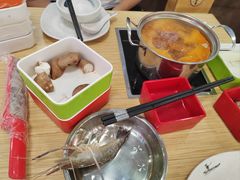 -杨老板·海鲜集市火锅·鲜切牛肉(中防万宝店)