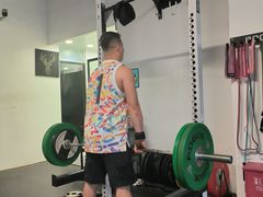-汗水空间私教健身连锁(SM广场店)