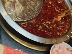 -沸炉重庆老火锅(军事博物馆店)