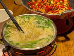 -爱碗亭·鲜炒湖南菜(壹城中心店)