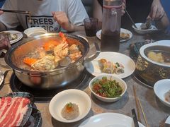 -渔纬港海鲜自助餐厅(湖里万达店)