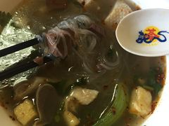 -苓记南京鸭血粉丝.皮肚面(县东巷店)