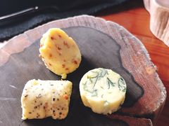 Fuel法式黄油餐前包-AZUL by FUEL蓝色·法式酒馆(琶醍店)