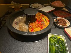 -晓宇重庆火锅(西安荟聚店)