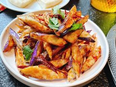 -侯志伟老街炒鸡(广济街店)